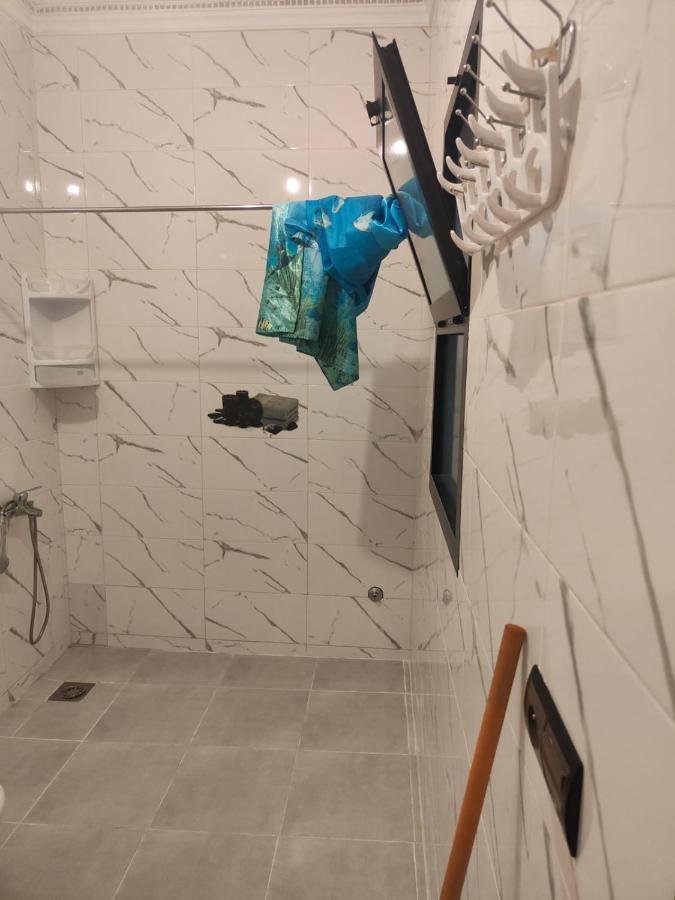 Studio Neuf Proprete Et Hygiene Irreprochable Proche Des Bus Ctm - 4 Em Etage Face Terrasse Tangier Exterior photo