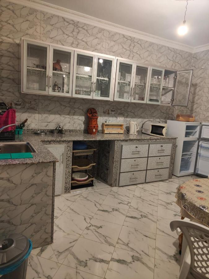 Studio Neuf Proprete Et Hygiene Irreprochable Proche Des Bus Ctm - 4 Em Etage Face Terrasse Tangier Exterior photo